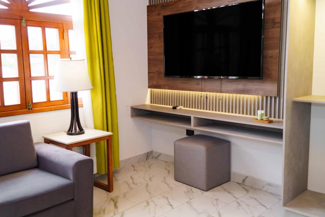 Hotel Santa Fe Puerto Ayora  Extérieur photo