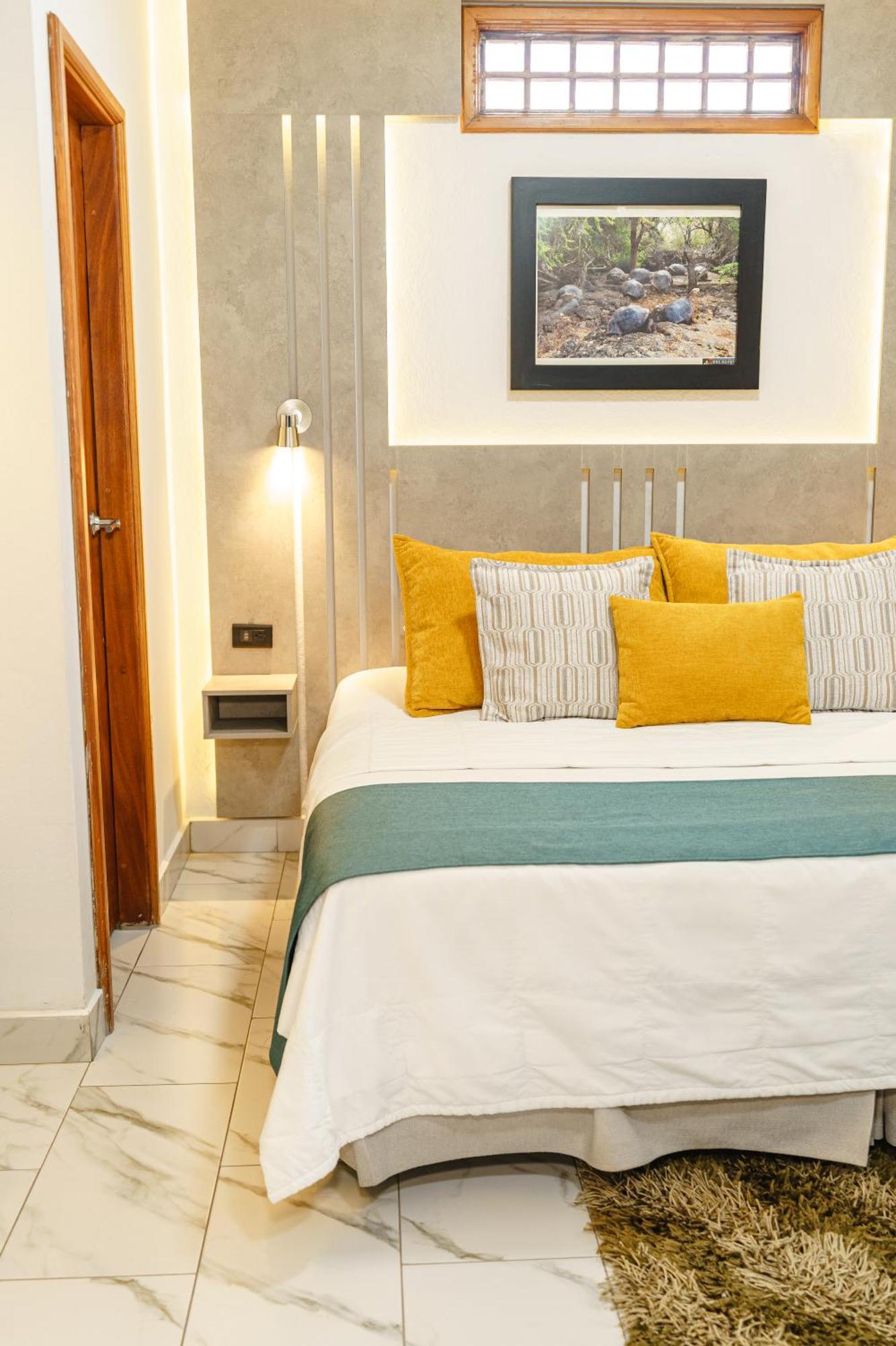 Hotel Santa Fe Puerto Ayora  Extérieur photo